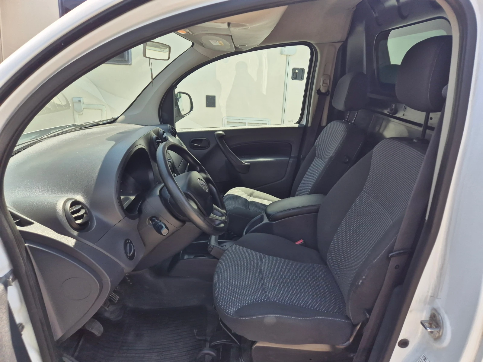 Mercedes-Benz Citan 108-CDI, снимка 9 - Автомобили и джипове - 53731388