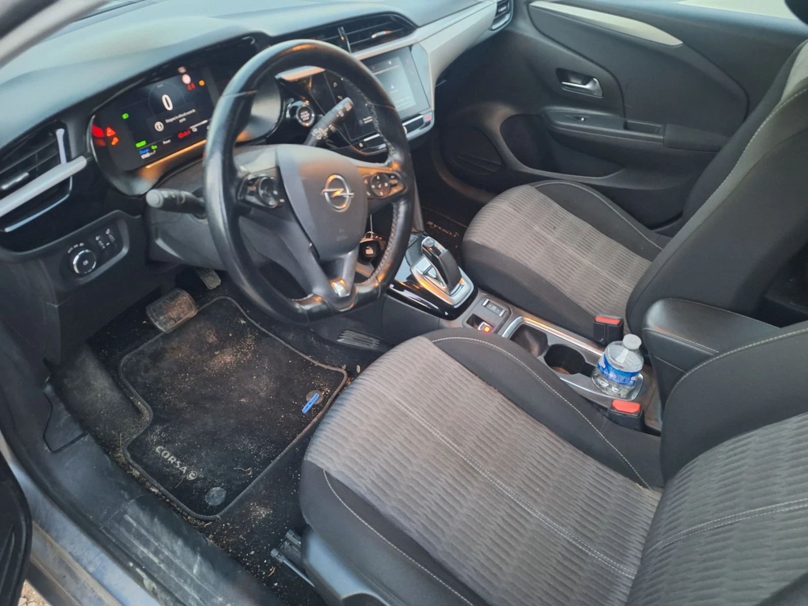 Opel Corsa, снимка 12 - Автомобили и джипове - 53738544