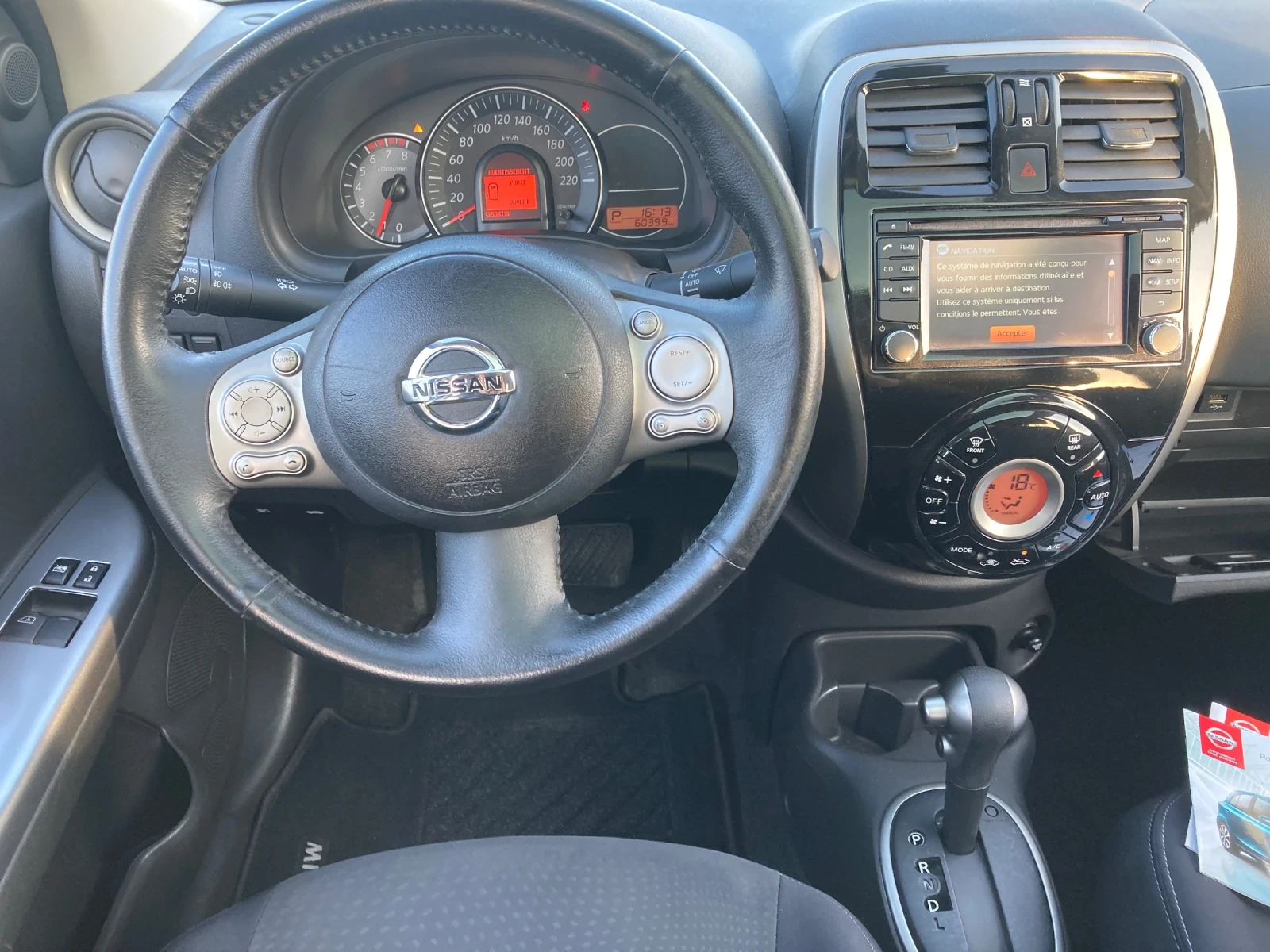Nissan Micra 1.2Automat, снимка 6 - Автомобили и джипове - 54172336
