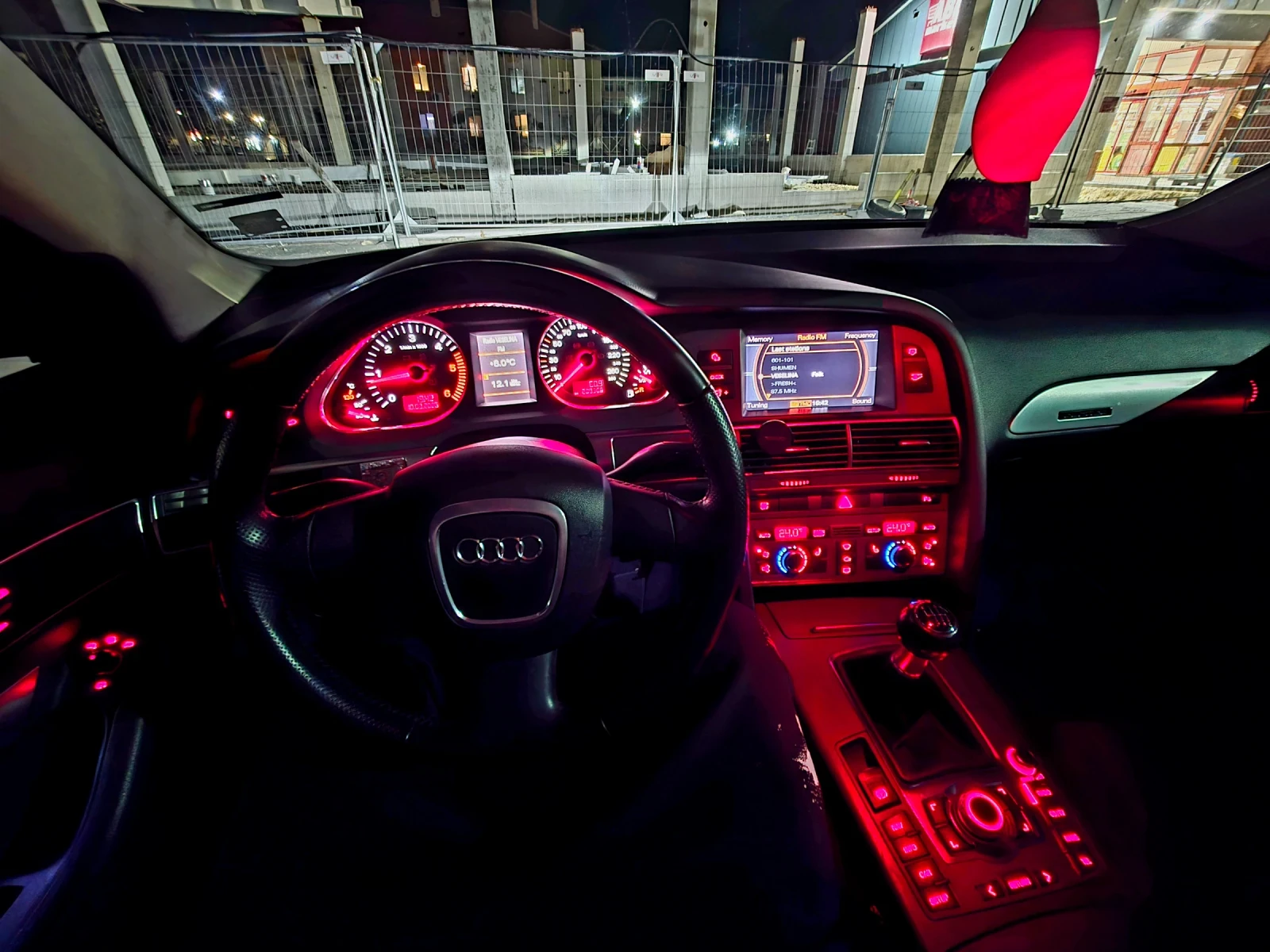Audi A6 Audi a6 c6 3.0 224 TDI Quattro, снимка 15 - Автомобили и джипове - 54660644