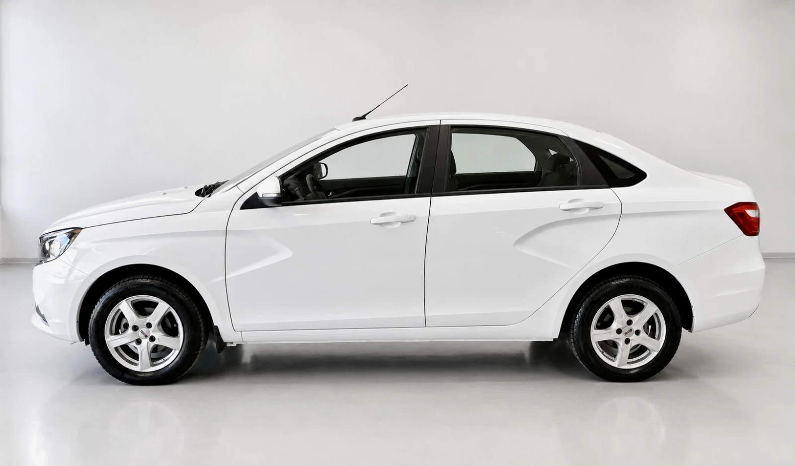Lada Vesta 12.2018г.57000км. Сервизна История, снимка 14 - Автомобили и джипове - 54981687