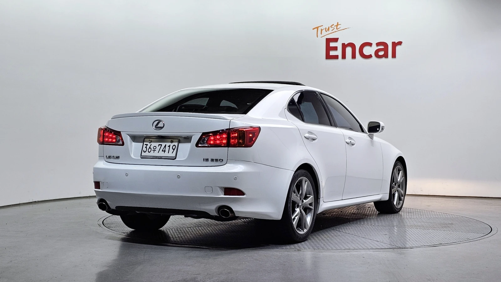 Lexus IS 250 ЛЮК* КРАЙНА ЦЕНА, снимка 2 - Автомобили и джипове - 55496176