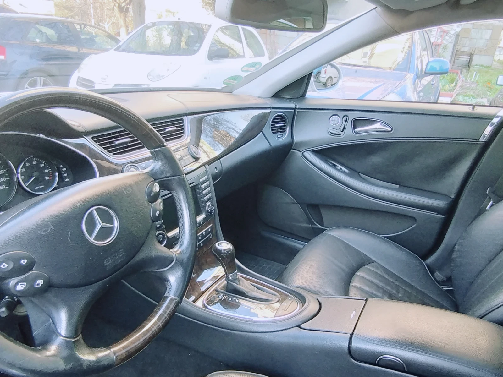 Mercedes-Benz CLS 500, снимка 8 - Автомобили и джипове - 55748951