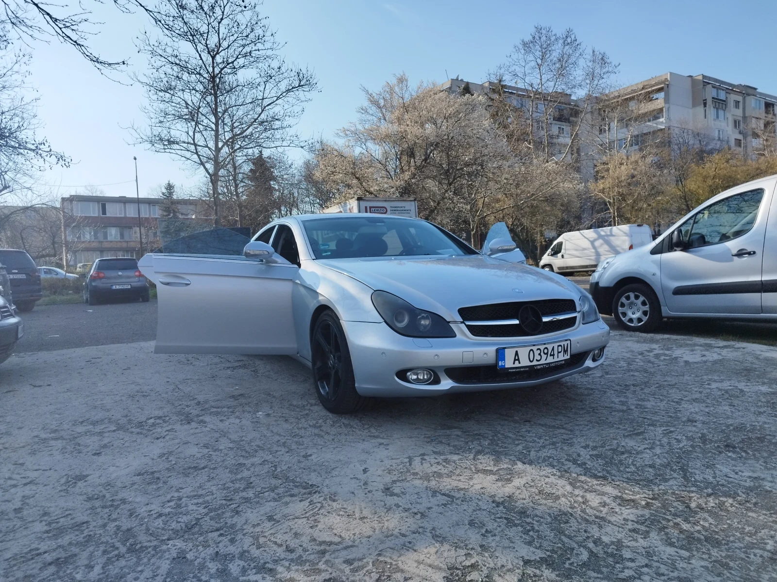 Mercedes-Benz CLS 500, снимка 2 - Автомобили и джипове - 55748951