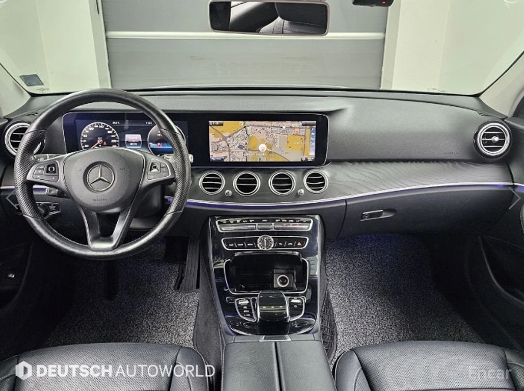 Mercedes-Benz E 300 ���������* �����* ���������* 360������*  | Mobile.bg � ����������� 7