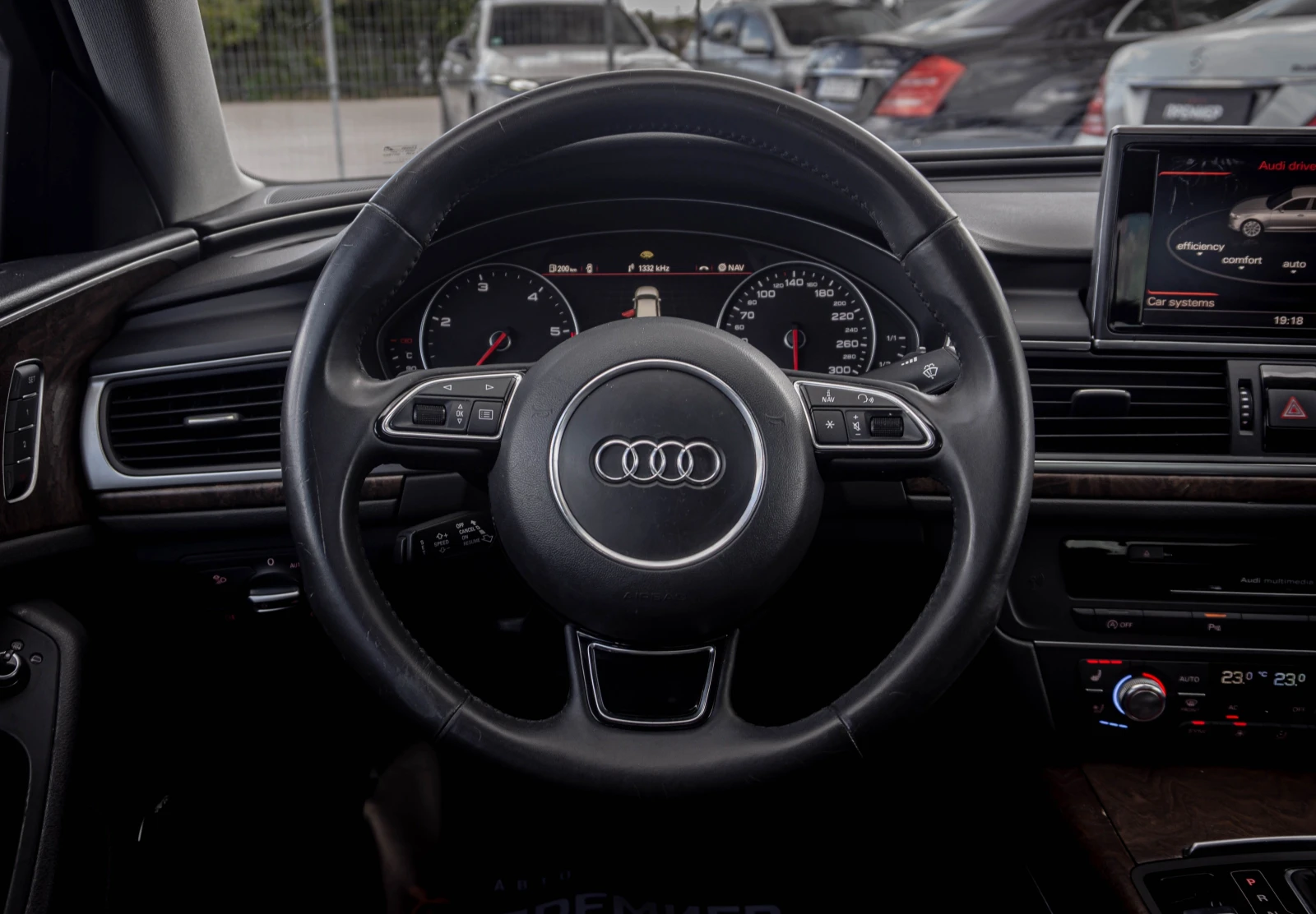 Audi A6 3.0TDI-Quattro-СУПЕР СЪСТОЯНИЕ-РЕАЛНИ КМ!, снимка 9 - Автомобили и джипове - 56211723