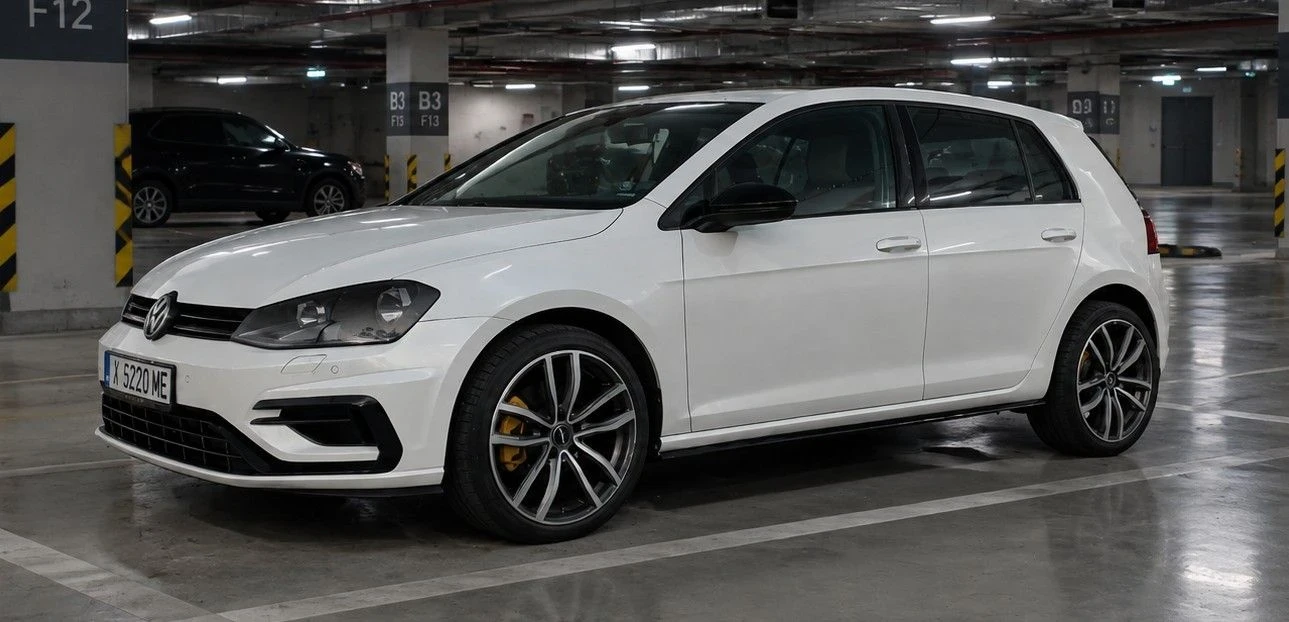 VW Golf, снимка 3 - Автомобили и джипове - 56257416