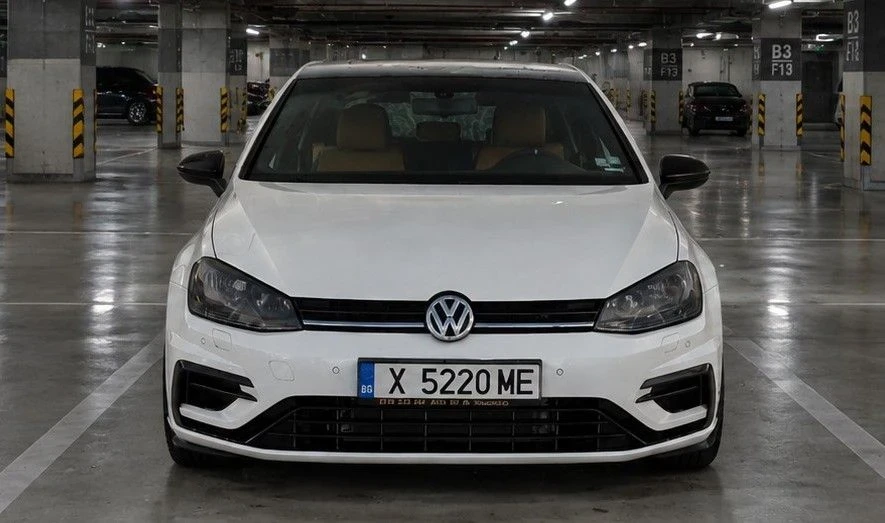 VW Golf