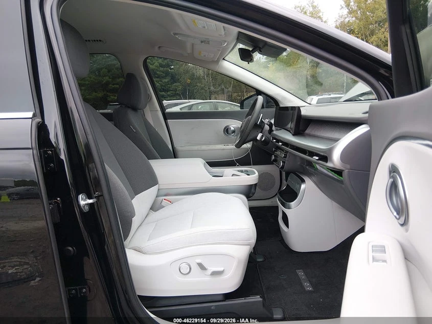 Hyundai IONIQ 9 Se, снимка 5 - Автомобили и джипове - 56320084