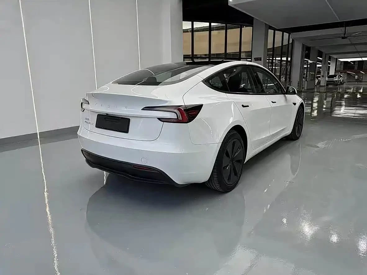 Tesla Model 3, снимка 4 - Автомобили и джипове - 56685152