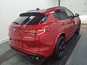 Alfa Romeo Stelvio QUADRIFOGLIO /DISTRONIC/Harman Kardon/Carbon , снимка 3