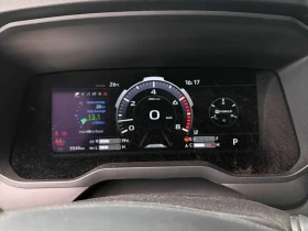 Toyota Tundra * Crewmax Long Bed * CARFAX * ДИС * ОБДУХВАНЕ | Auto.bg — изображение 8