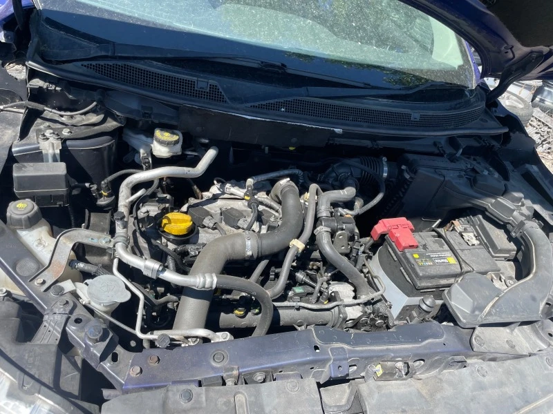 Nissan Qashqai 1.2, снимка 11 - Автомобили и джипове - 46385577