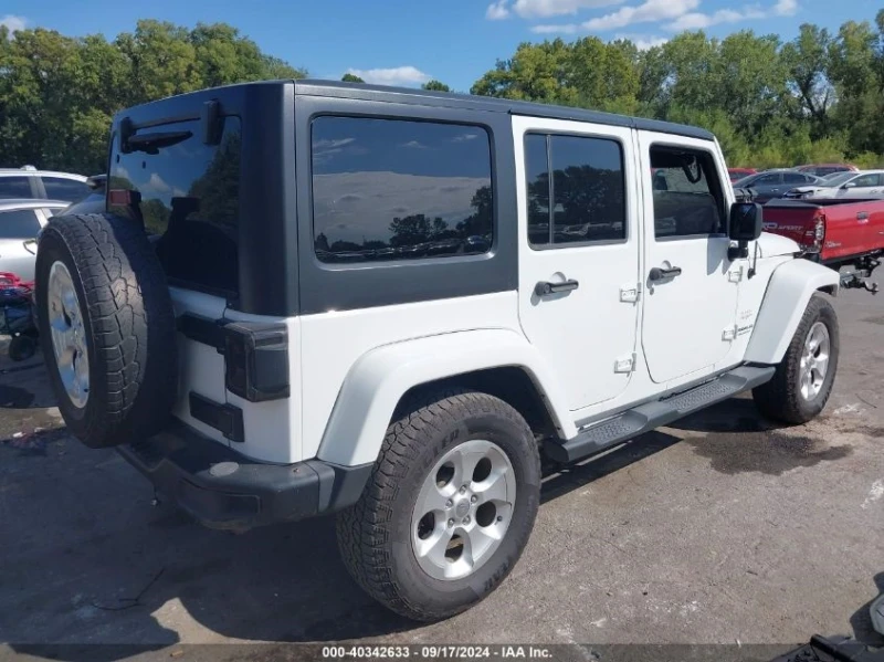 Jeep Wrangler UNLIMITED SAHARA, снимка 4 - Автомобили и джипове - 47791104