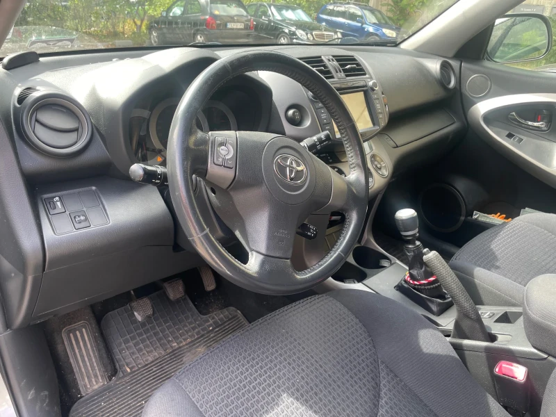 Toyota Rav4 2, 2 D-kat, снимка 5 - Автомобили и джипове - 49155810