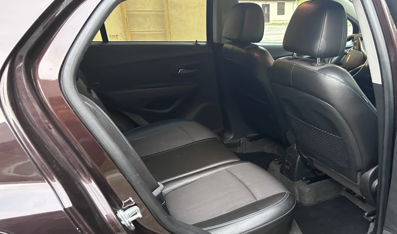 Opel Mokka 1.4 Т, снимка 8 - Автомобили и джипове - 52567832