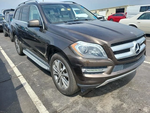 Mercedes-Benz GL 450 4MATIC* 3ти ред* мъртва точ* подгрев* камера* пано, снимка 1 - Автомобили и джипове - 47213141