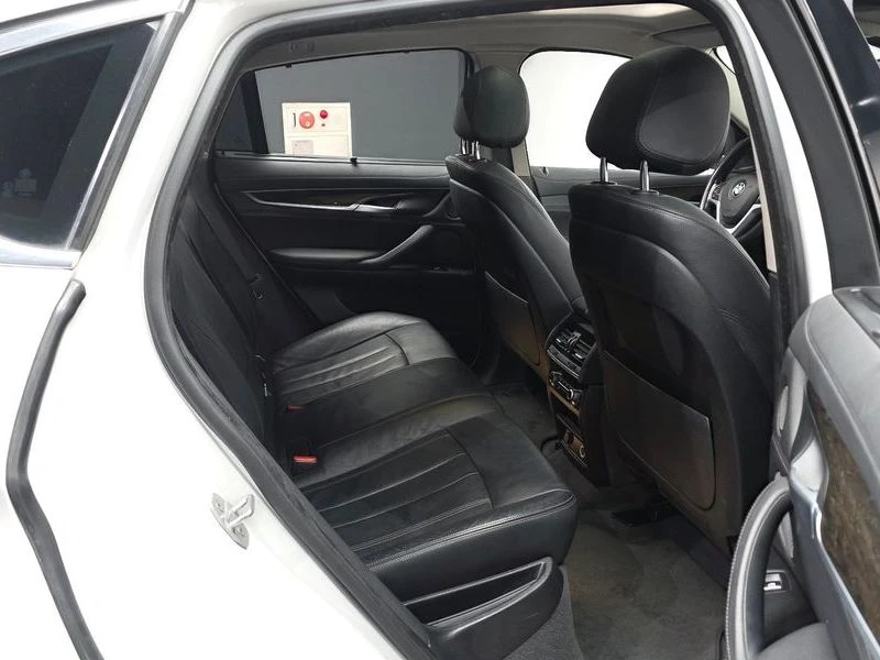 BMW X6 xDrive 30d| 258к.с.| ВКЛ.ТЕХНОТЕСТ, снимка 12 - Автомобили и джипове - 55222040