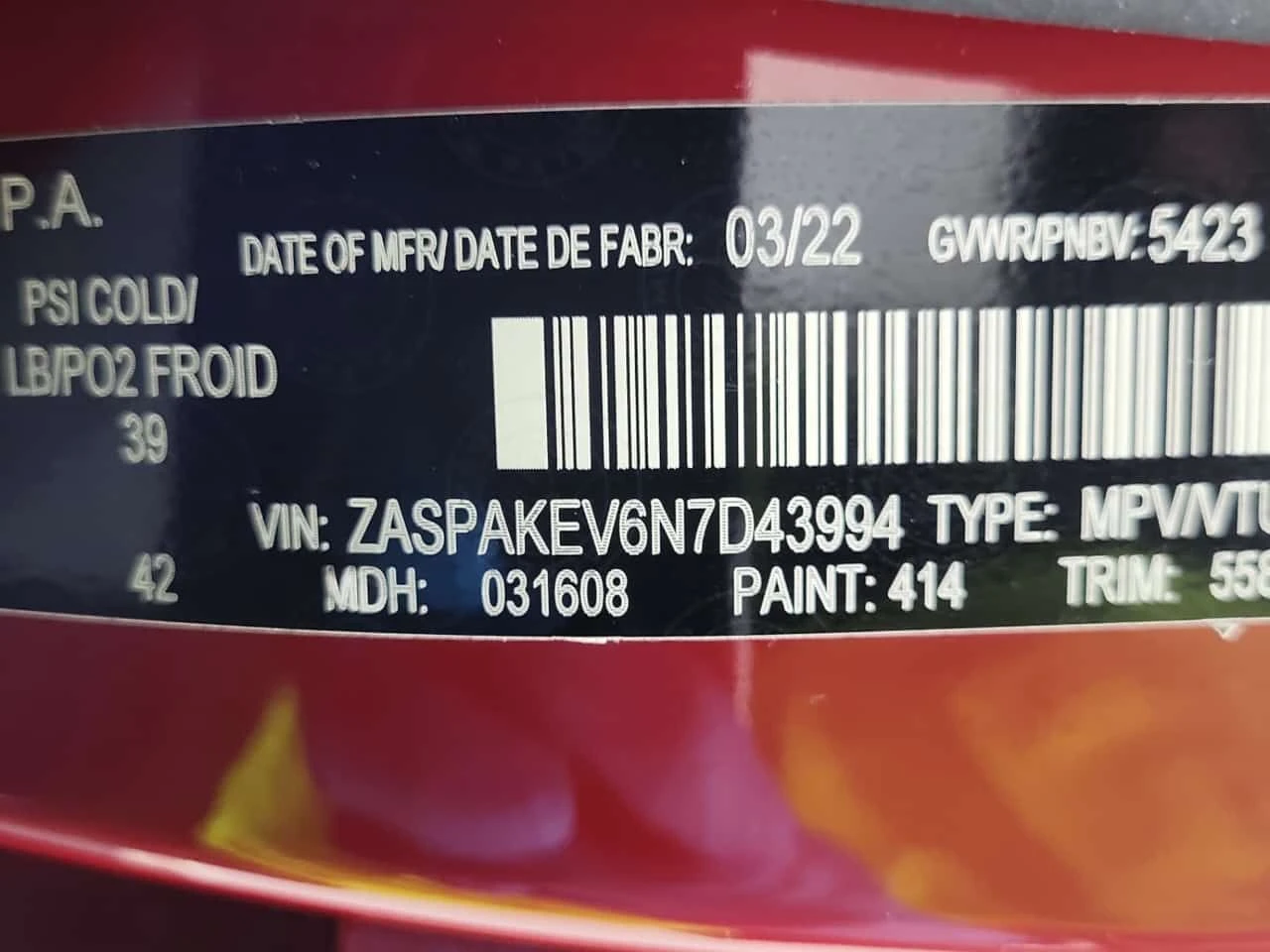 Alfa Romeo Stelvio QUADRIFOGLIO /DISTRONIC/Harman Kardon/Carbon , снимка 15 - Автомобили и джипове - 54080060