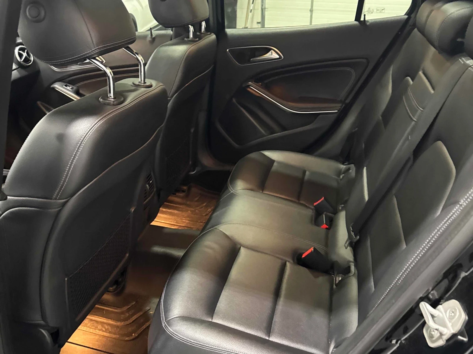 Mercedes-Benz GLA 250 ������� * �������� * 2 ����� * CAR FAX *  | Mobile.bg � ����������� 10