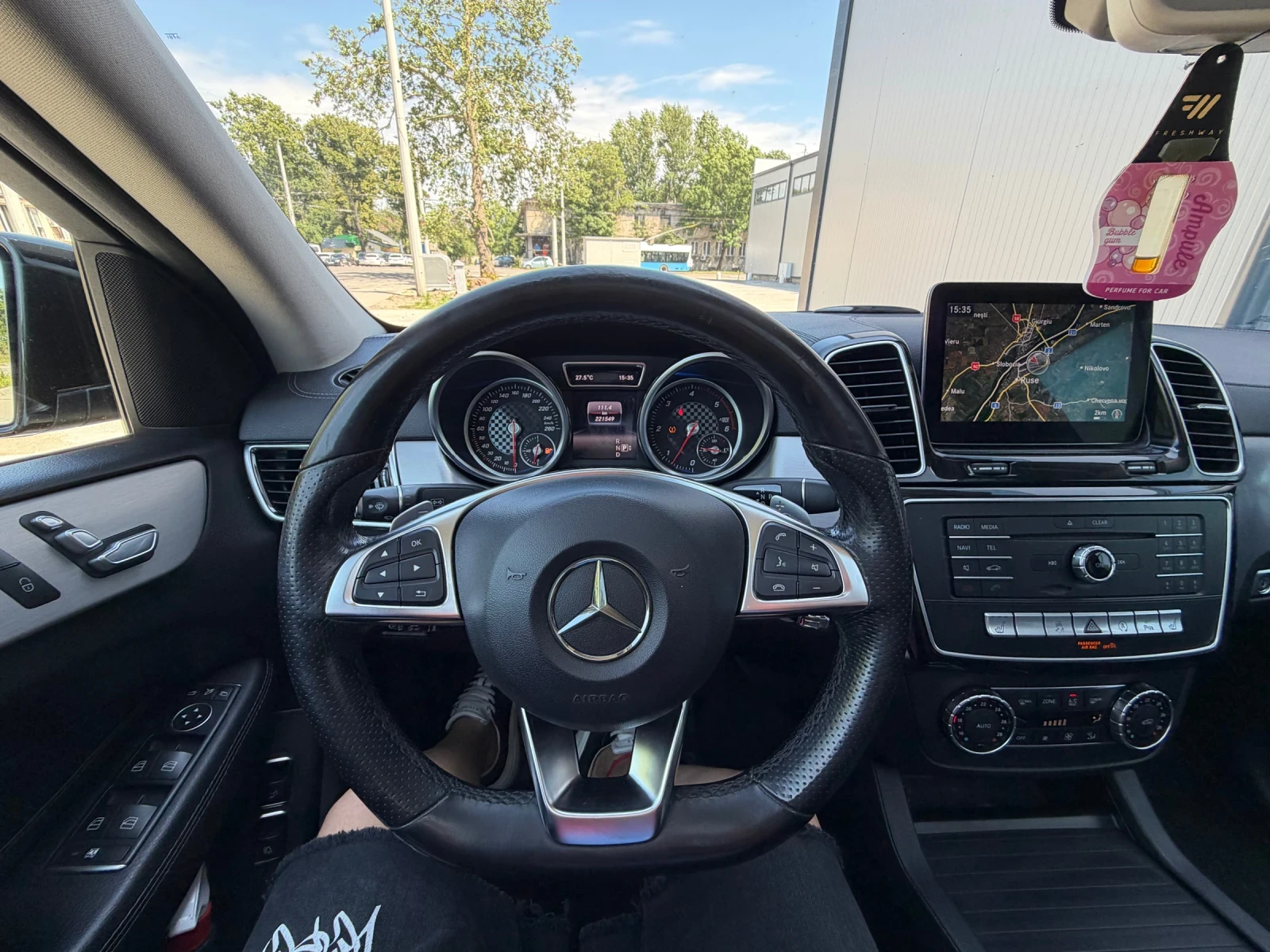 Mercedes-Benz GLE 350 AMG* COUPE* 9G* ПАНОРАМА, снимка 13 - Автомобили и джипове - 54727922