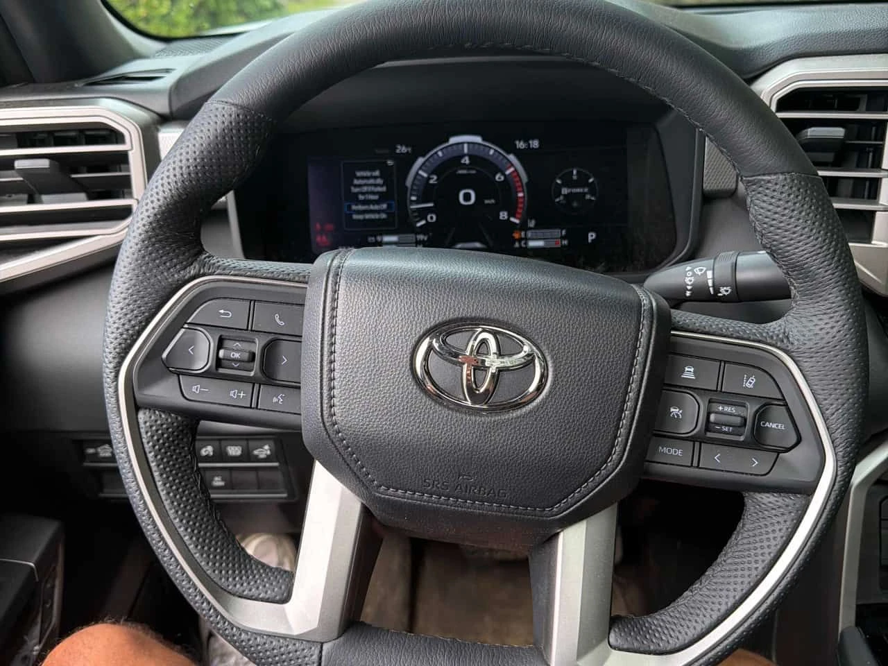 Toyota Tundra * Crewmax Long Bed * CARFAX * ДИС * ОБДУХВАНЕ, снимка 10 - Автомобили и джипове - 54809900