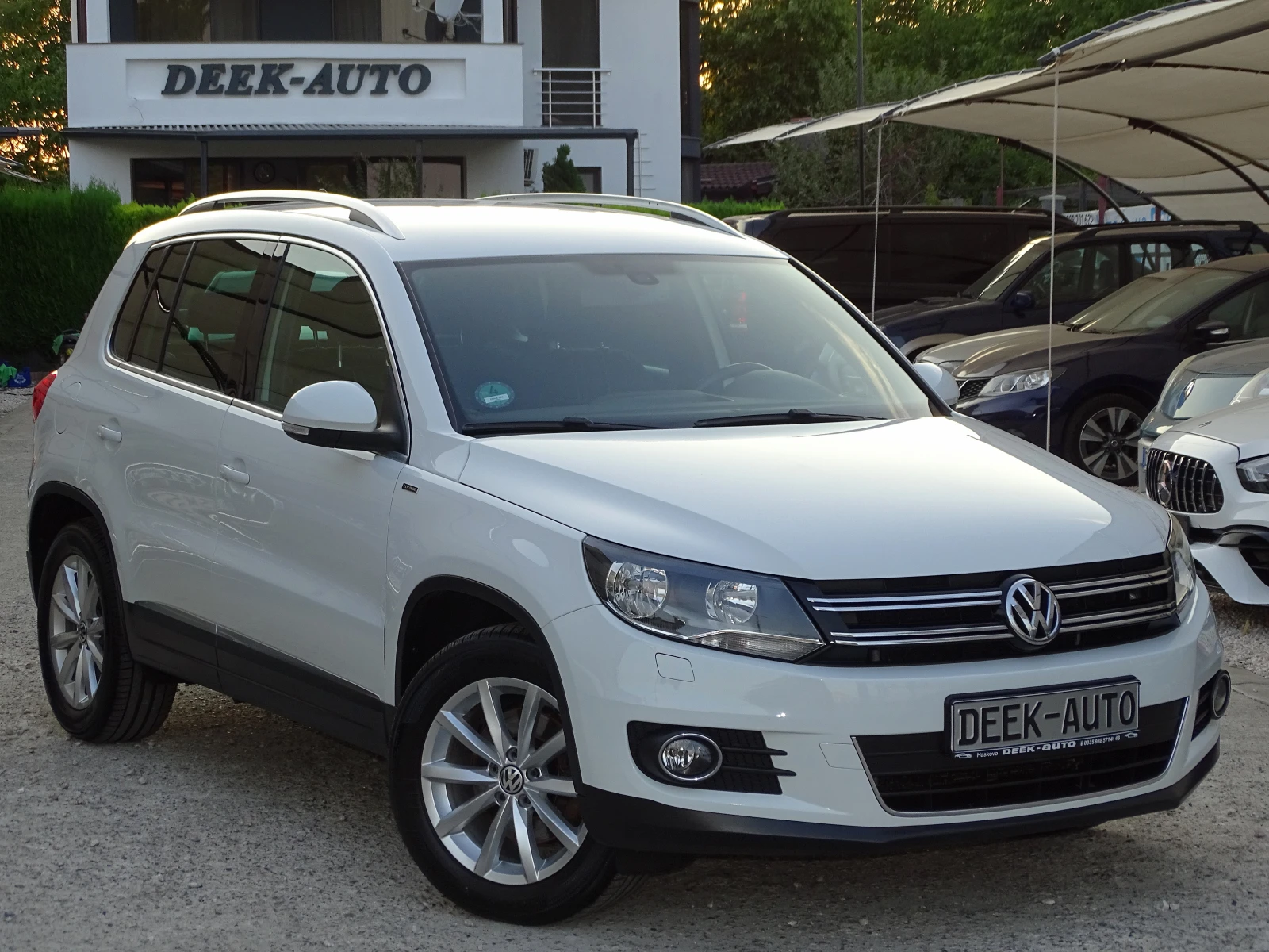 VW Tiguan 2.0TDI 150 Коня_EURO 6_* , снимка 2 - Автомобили и джипове - 55839138