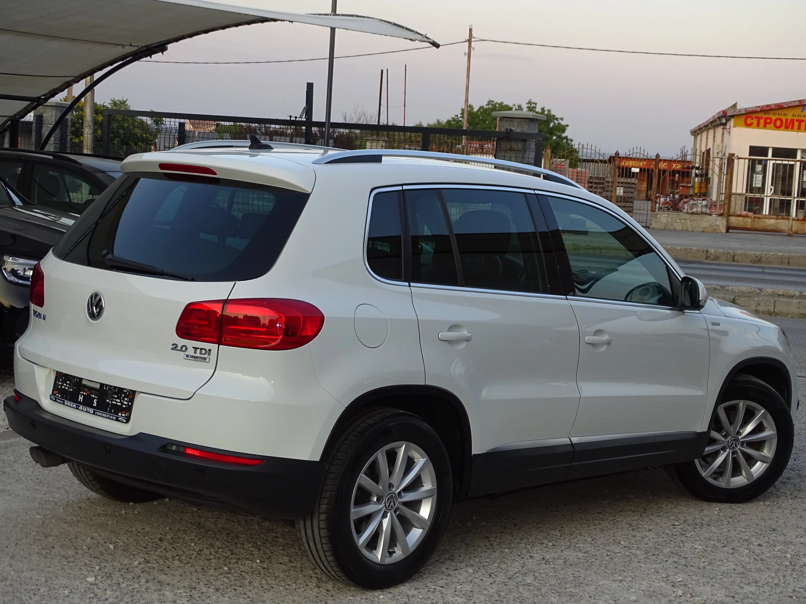 VW Tiguan 2.0TDI 150 Коня_EURO 6_* , снимка 6 - Автомобили и джипове - 55839138