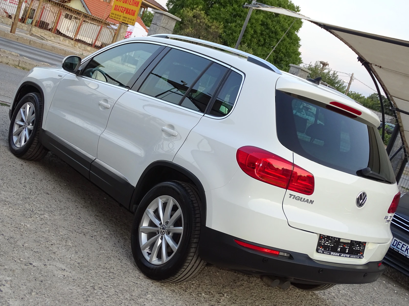 VW Tiguan 2.0TDI 150 Коня_EURO 6_* , снимка 5 - Автомобили и джипове - 55839138