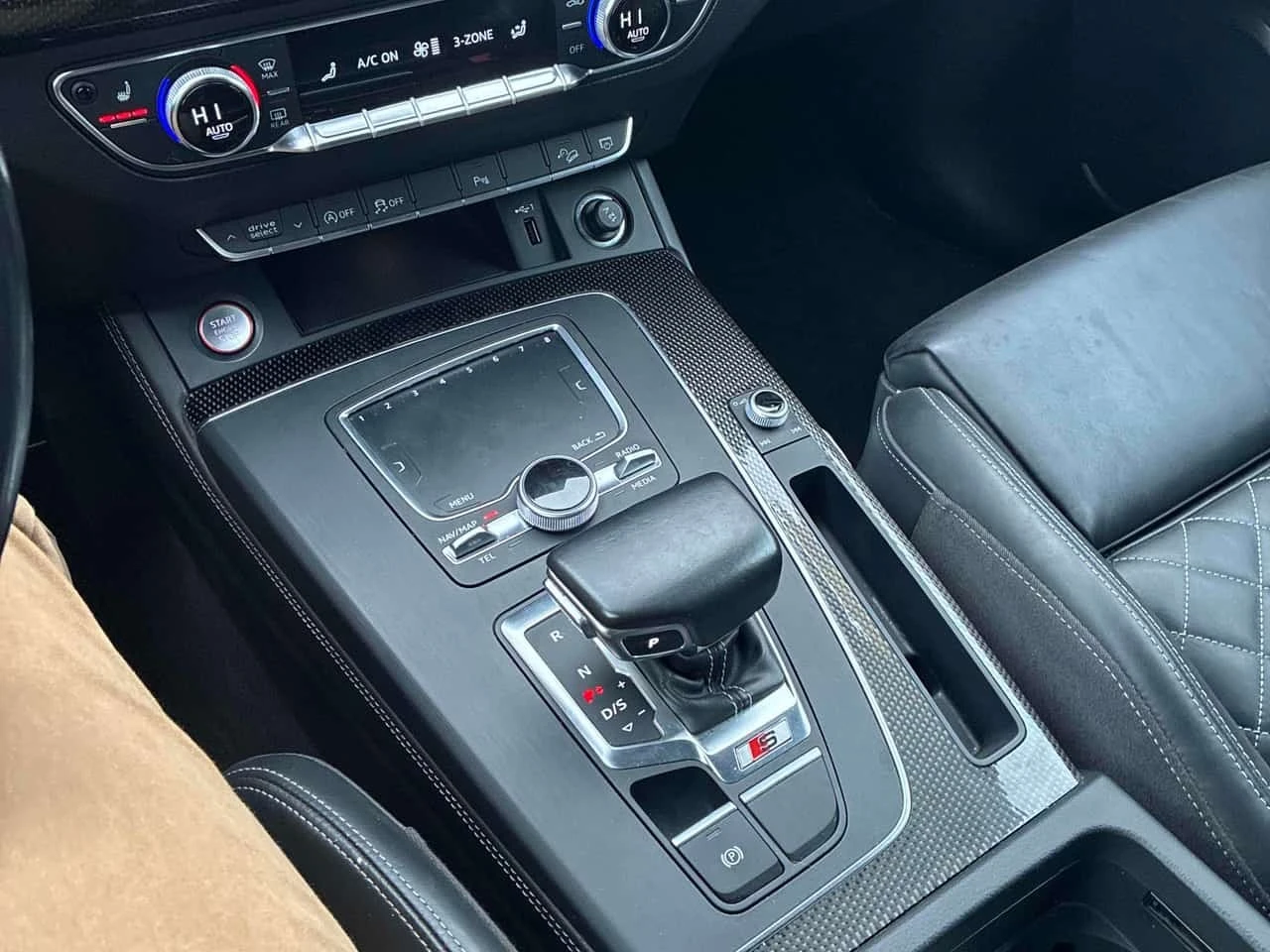 Audi SQ5 * Progressiv * CARFAX * ��� ������������ ������ | Mobile.bg � ����������� 16