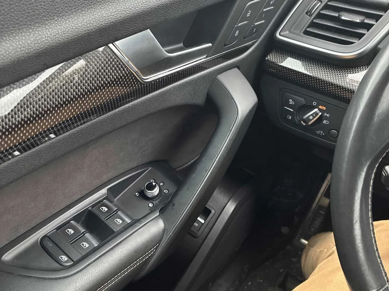 Audi SQ5 * Progressiv * CARFAX * ��� ������������ ������ | Mobile.bg � ����������� 15