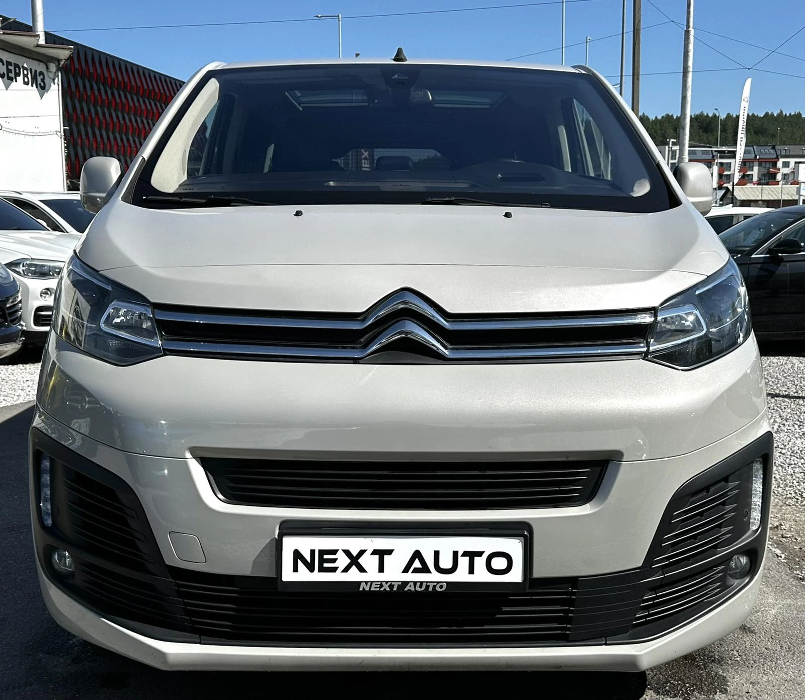 Citroen Jumpy 2.0D 177HP 7+ 1 HUD MASSAGE CARPLAY BLINDSPOT EU6D, снимка 2 - Бусове и автобуси - 54627631