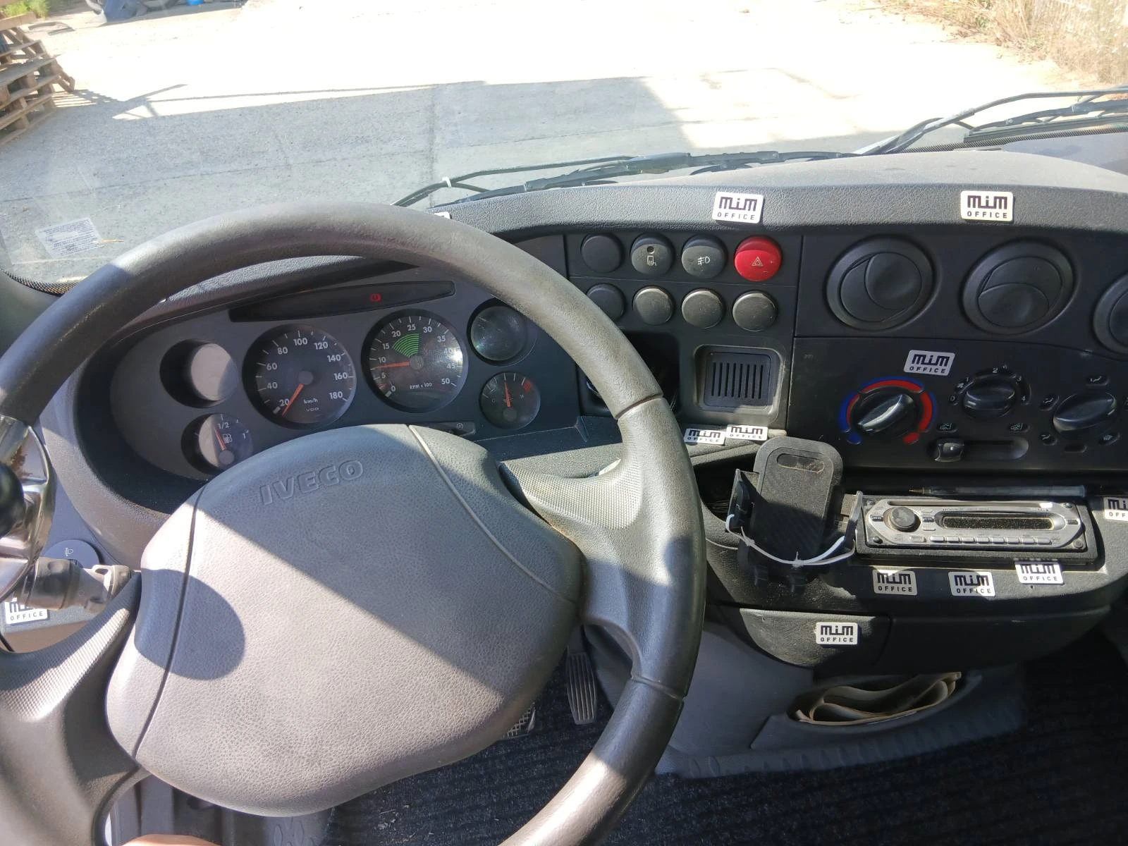 Iveco 3510 DAYLI, снимка 6 - Бусове и автобуси - 55842542