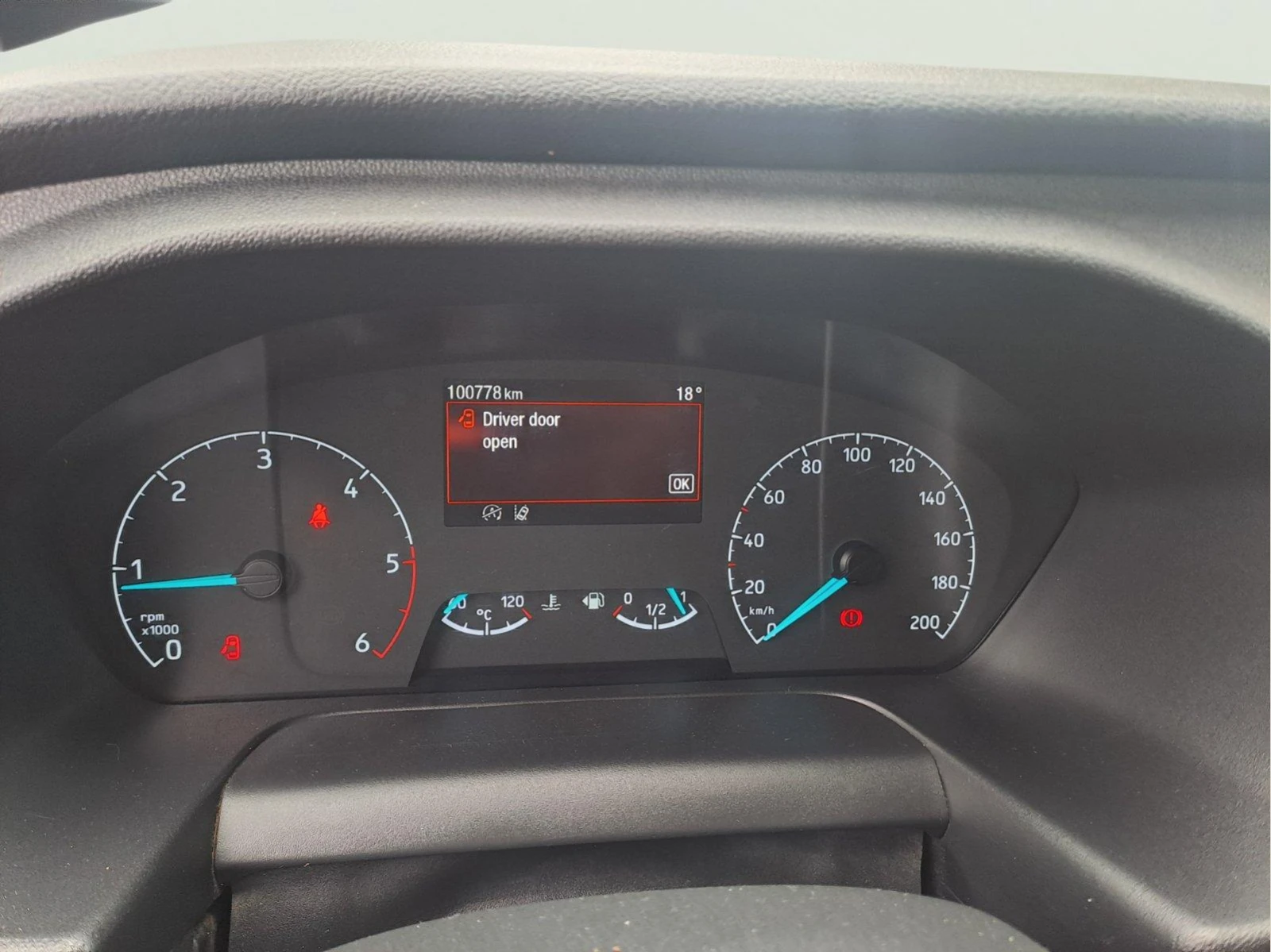 Ford Transit 2.0 EcoBlue, снимка 12 - Бусове и автобуси - 56088345