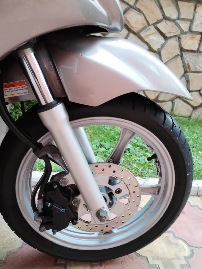 Suzuki Sixteen 150i Limited Edition 15k, снимка 9 - Мотоциклети и мототехника - 50477538