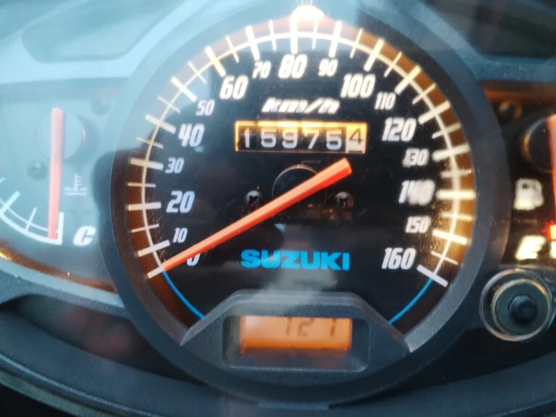 Suzuki Sixteen 150i Limited Edition 15k, снимка 16 - Мотоциклети и мототехника - 50477538