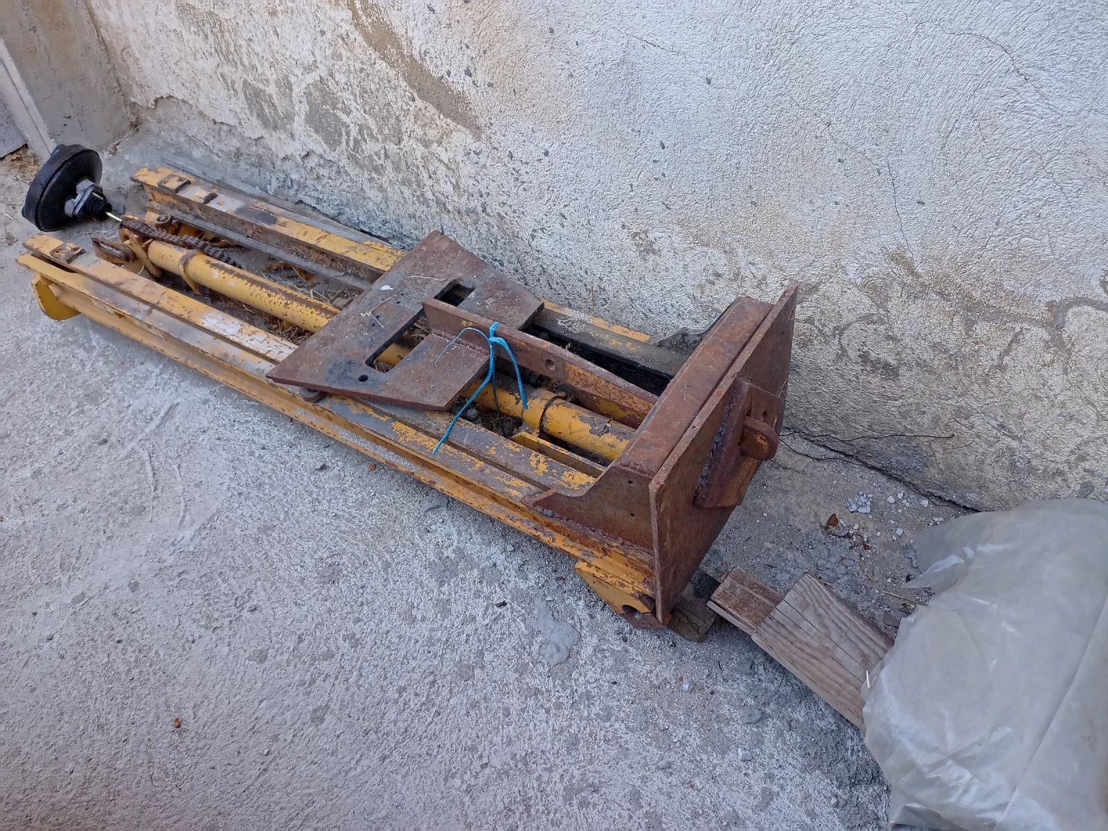 ������� ��� | Mobile.bg � ����������� 13