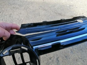 Оригинална решетка за Фолксваген Голф 8...5H0853651N..., снимка 3