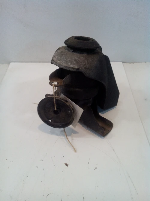 Тампон мотор Форд Маверик 2.0 бензин