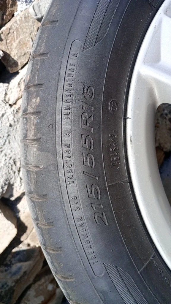 Гуми с джанти Dunlop 225/55R16, снимка 6 - Гуми и джанти - 48912577