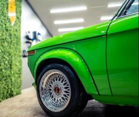 BMW 2002 TURBO - [6] 