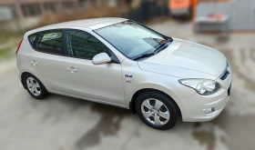 Hyundai I30 1.6 Blue Drive, ГАЗ инжекцион, снимка 2