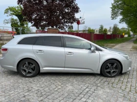 Toyota Avensis  Kombi Executive | Mobile.bg    15