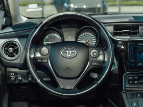 Обява за продажба на Toyota Auris HYBRID  ~20 990 лв. - изображение 11