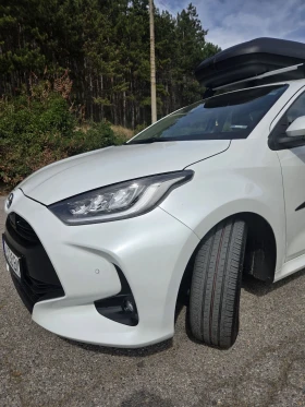 Toyota Yaris 1.5 e-CVT Hybrid CHIC EXTRA MY22 | Mobile.bg    10