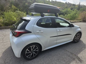 Toyota Yaris 1.5 e-CVT Hybrid CHIC EXTRA MY22 | Mobile.bg    6