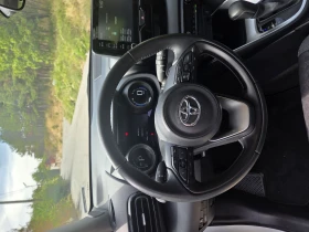 Toyota Yaris 1.5 e-CVT Hybrid CHIC EXTRA MY22 | Mobile.bg    13
