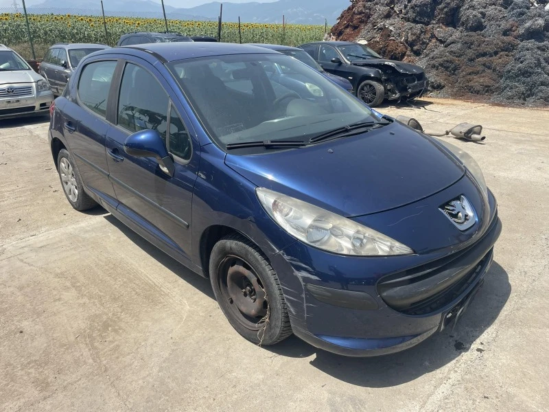 Peugeot 207 1.4, снимка 2 - Автомобили и джипове - 41541277