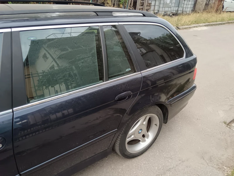 BMW 520, снимка 6 - Автомобили и джипове - 48098474