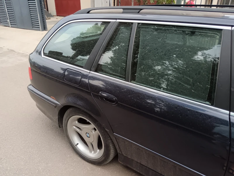 BMW 520, снимка 12 - Автомобили и джипове - 48098474